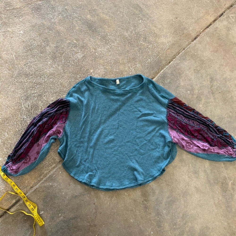 FREE PEOPLE Blossom Green Blue Floral Paisley Boho Flowy Blouse top shirt OBO - Picture 6 of 8